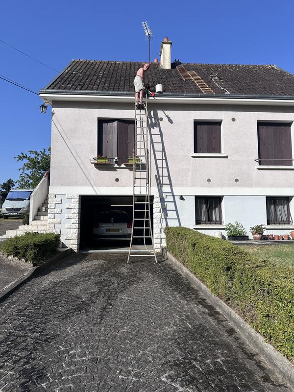 Ouvrir la fenêtre modale de l'avis 1 sur 2