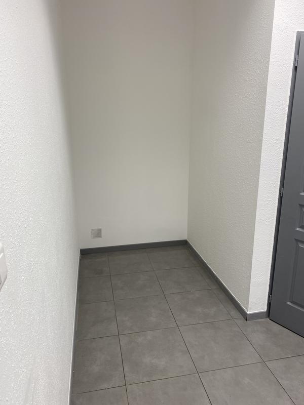 Ouvrir la fenêtre modale de l'avis 1 sur 3