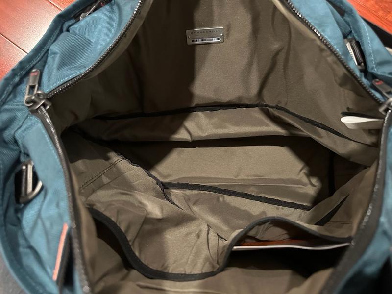 Review Thumbnail Image 0 356800576