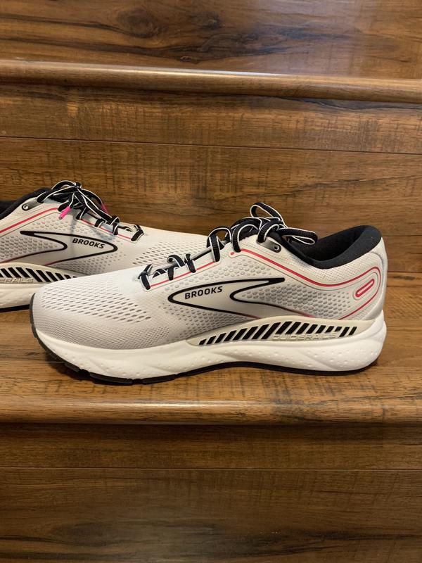 Ariel GTS 23 Women s max support running shoe Brooks Running AU