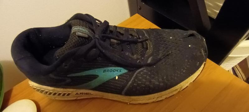 Brooks, Shoes, Womens Brooks Ariel Athletic Shoes Sz 95 Med Used Comfort  Walking Trainers