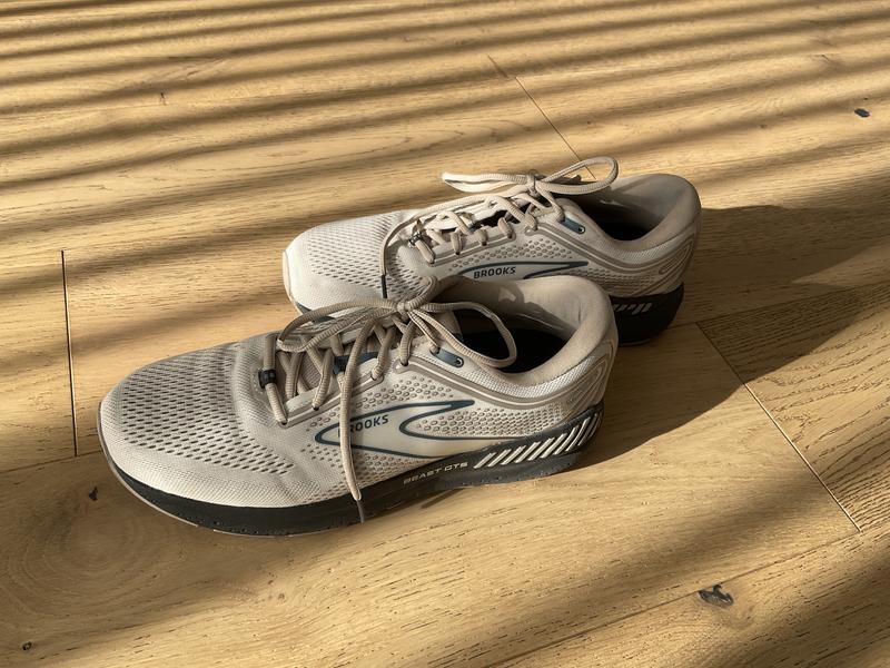 Brooks beast 13 brown on sale