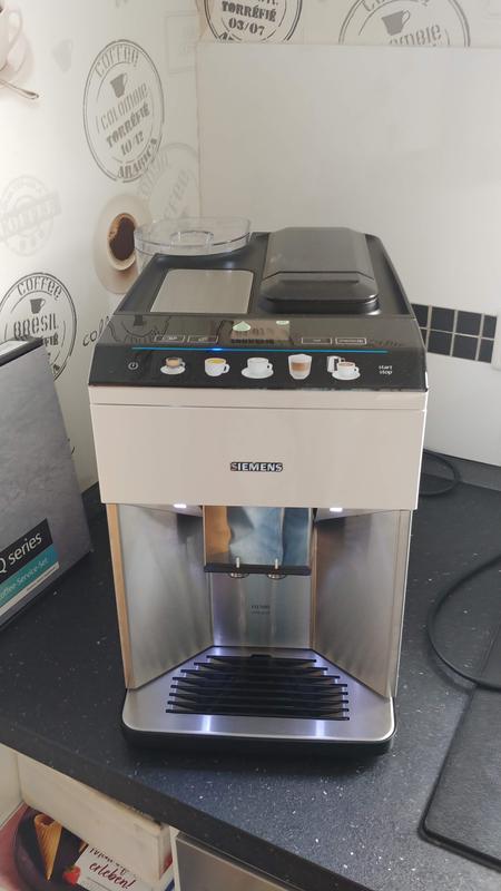 CH | Siemens Hausgeräte TQ507D02 Kaffee-Vollautomat