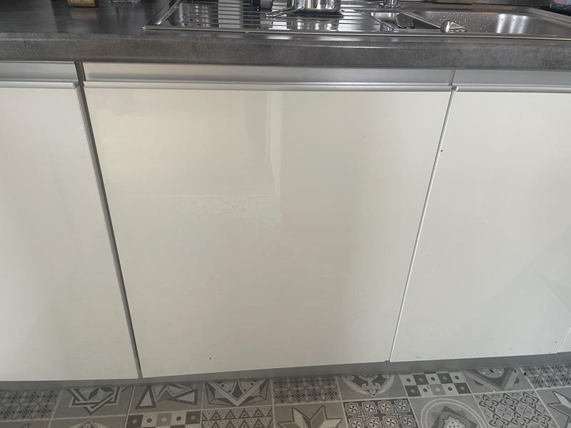 Ouvrir la fenêtre modale de l'avis 1 sur 2