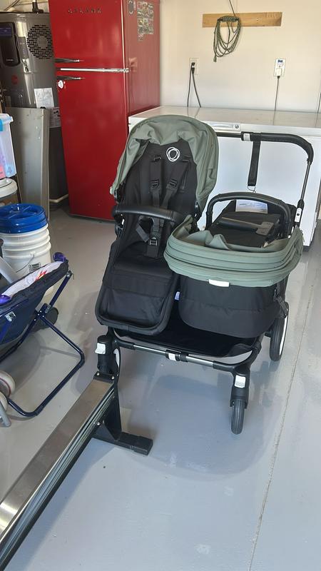 Bugaboo Donkey 5 base Midnight black fabrics, graphite chassis