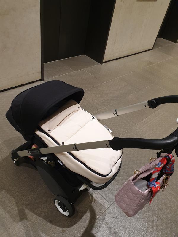 肌触りがいい Bugaboo Ant バガブーアントCar Adapter カーアダプター