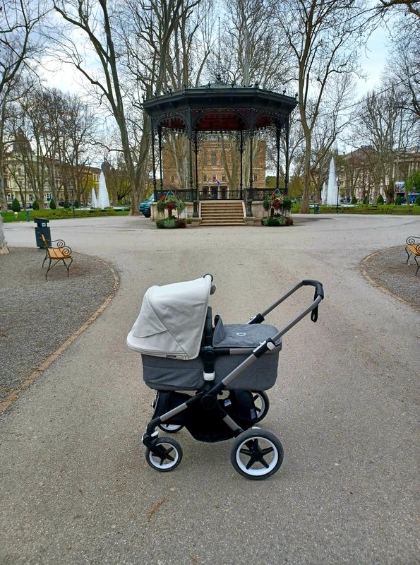 Bugaboo Fox 3 bassinet and seat stroller Grey mélange sun canopy, grey  mélange fabrics, graphite chassis