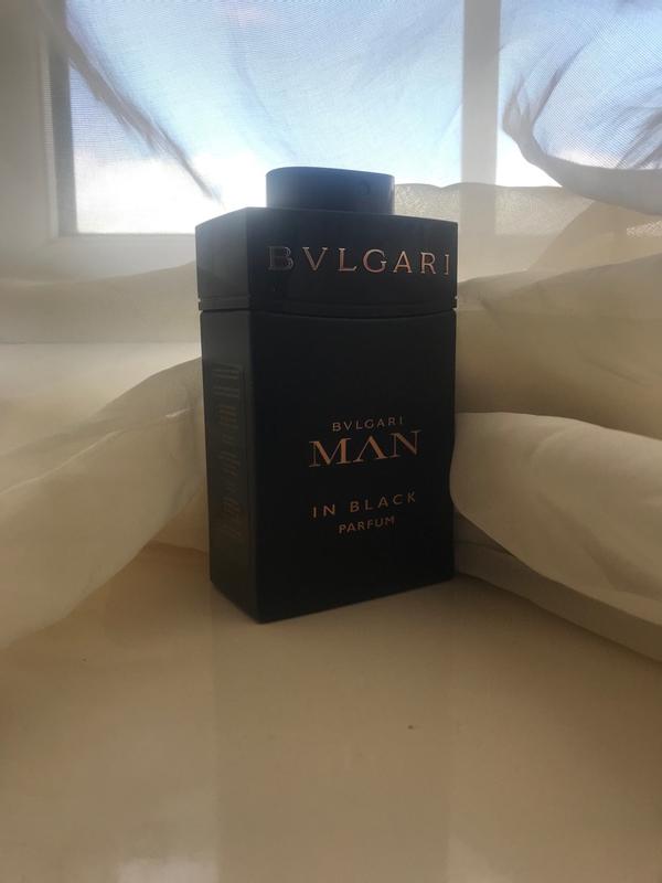 Man In Black Parfum • 100ml