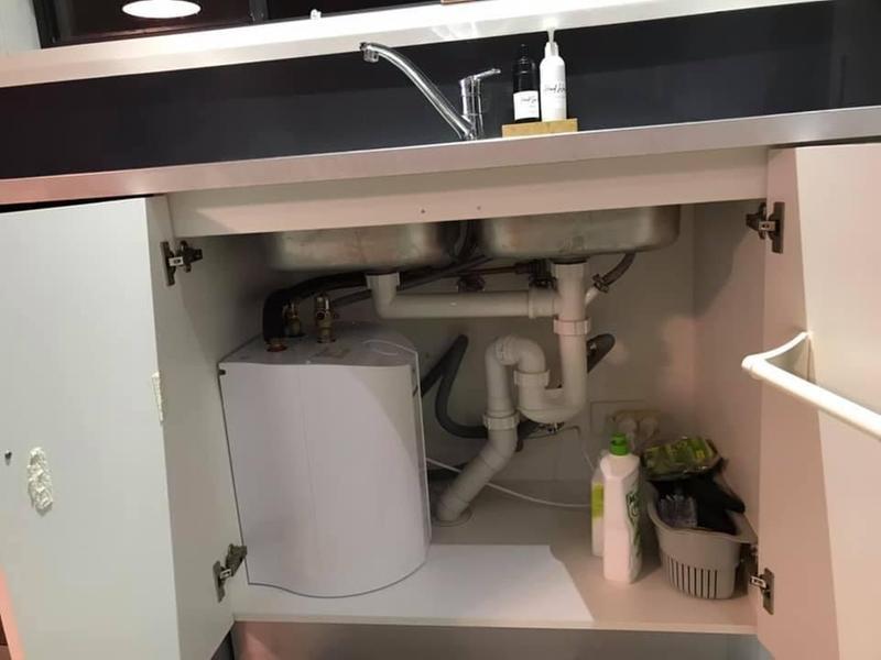 STIEBEL ELTRON 15L Mains Storage Water Heater - Bunnings Australia