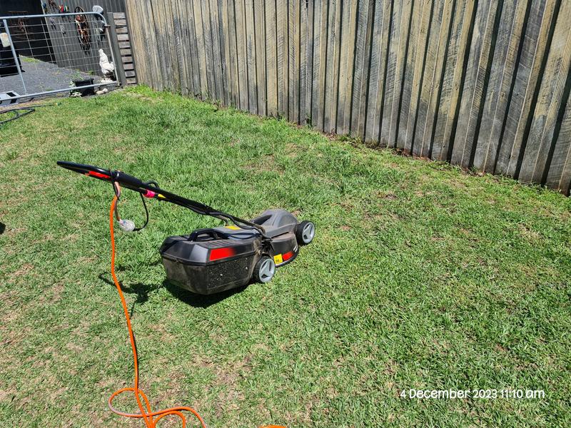 Ozito electric deals lawn mower bunnings