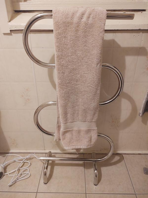 Heated towel rack online bunnings