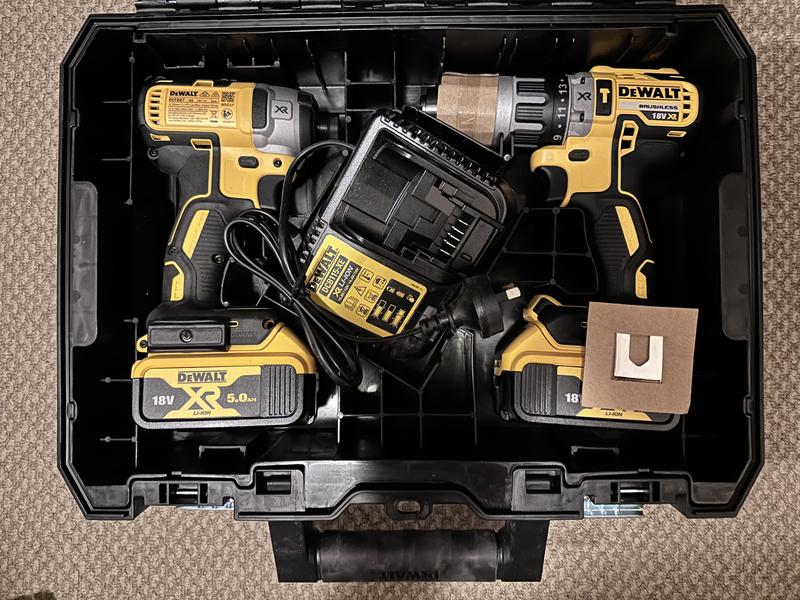 Dewalt combo kit online bunnings