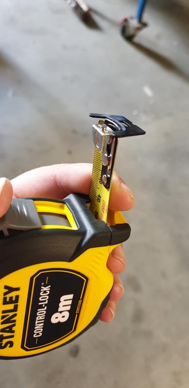 Stanley 8m Tape Measure - Bunnings Australia