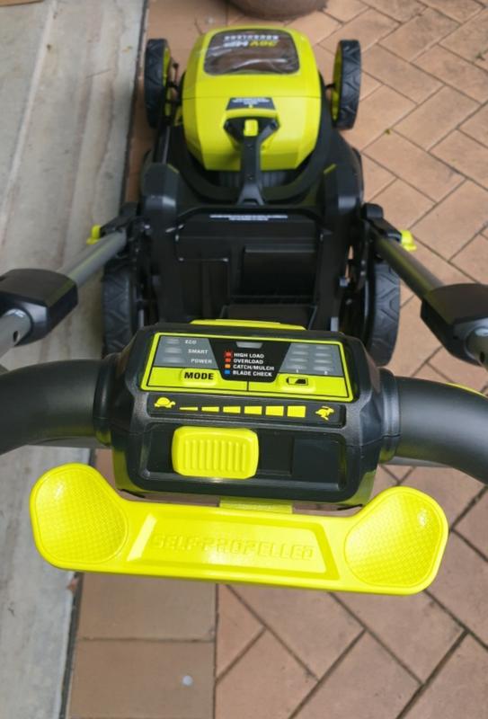 Ryobi 160cc 46cm self best sale propelled lawn mower review