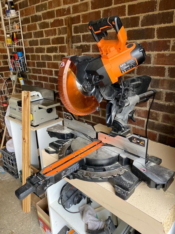 Aeg cordless best sale mitre saw