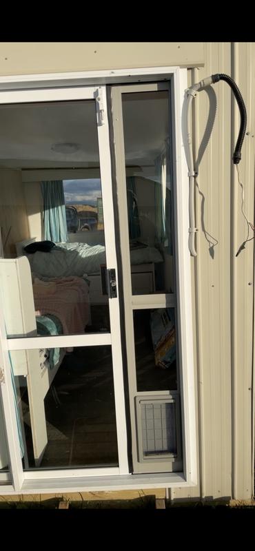 Pet doors for 2025 sliding doors bunnings