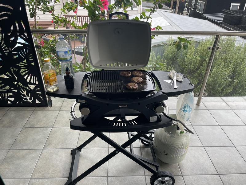 Weber q shop stand bunnings