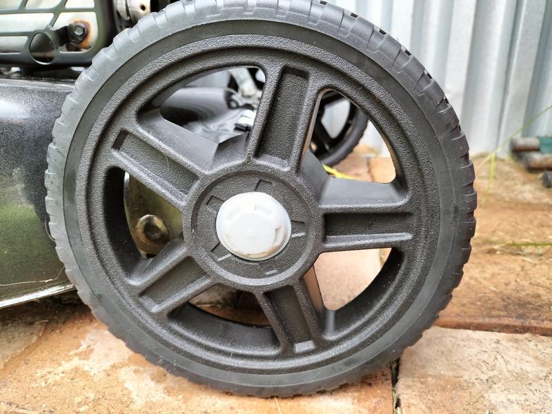 Victa mower on sale wheels bunnings