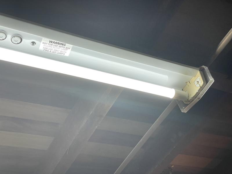 Smart led fluorescent deals tube