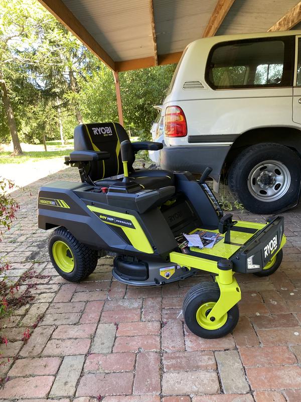 Zero turn mower discount bunnings