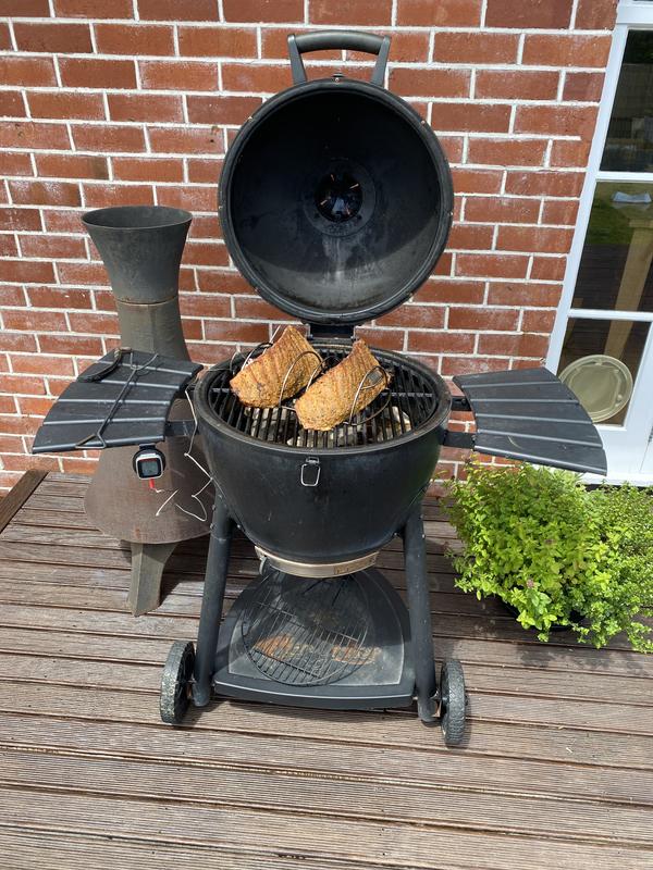 Akorn charcoal outlet grill