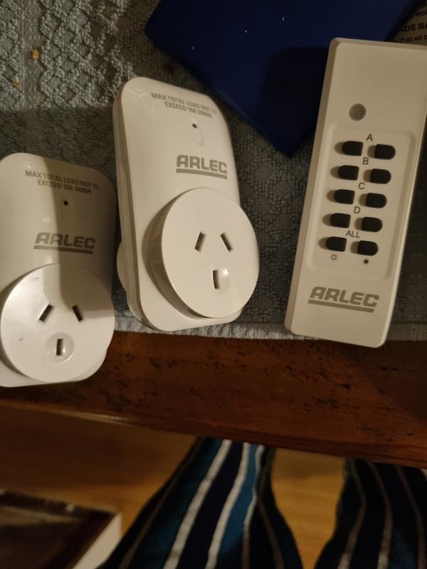 Arlec Remote Controlled Power Outlet - Bunnings Australia