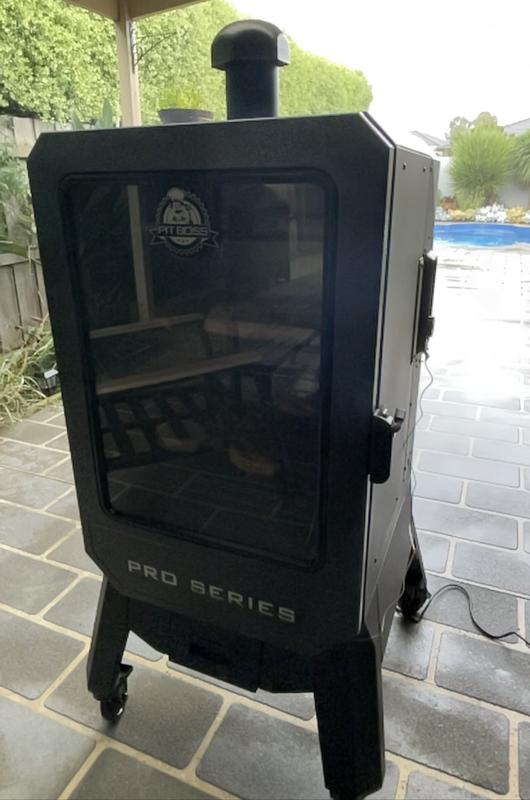 Pit boss pro series on sale 4 vertical wood pellet smoker