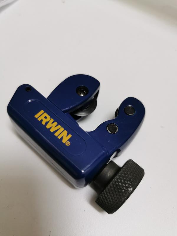 IRWIN Large Diameter Mini Tube Cutter Bunnings Australia