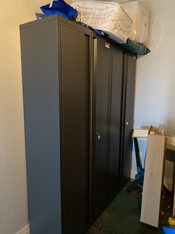 Lockable on sale cupboard bunnings