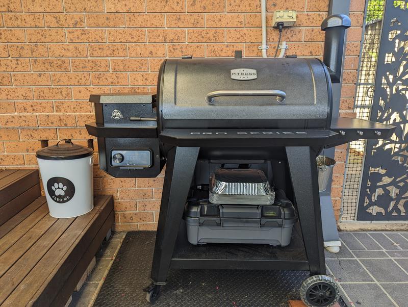 Bunnings pellet clearance smoker