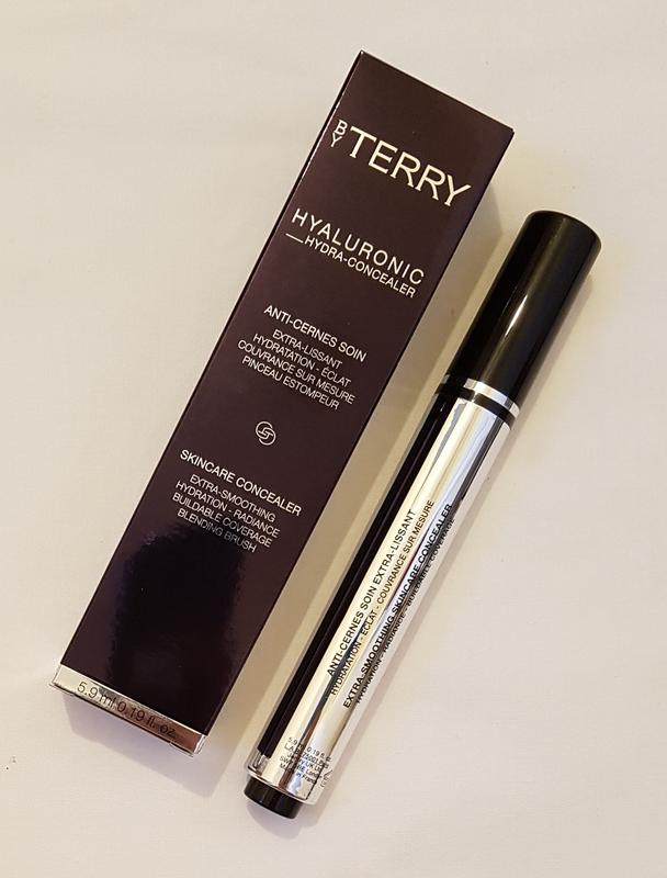 by terry hyaluronic hydra concealer