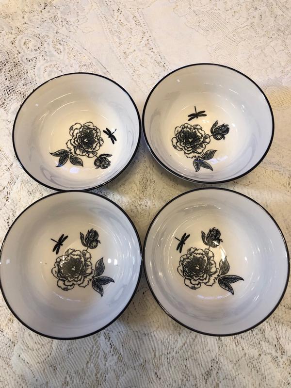 Review Thumbnail Image 0 340517632