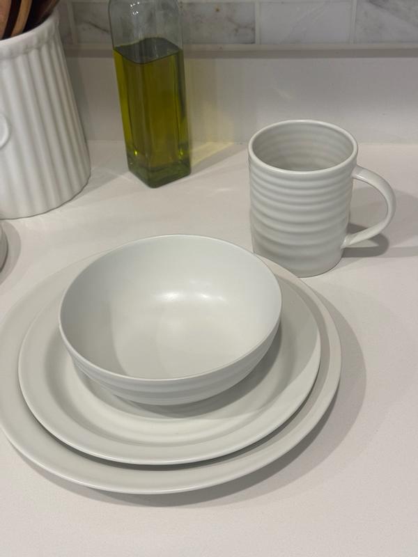 Review Thumbnail Image 0 334675350