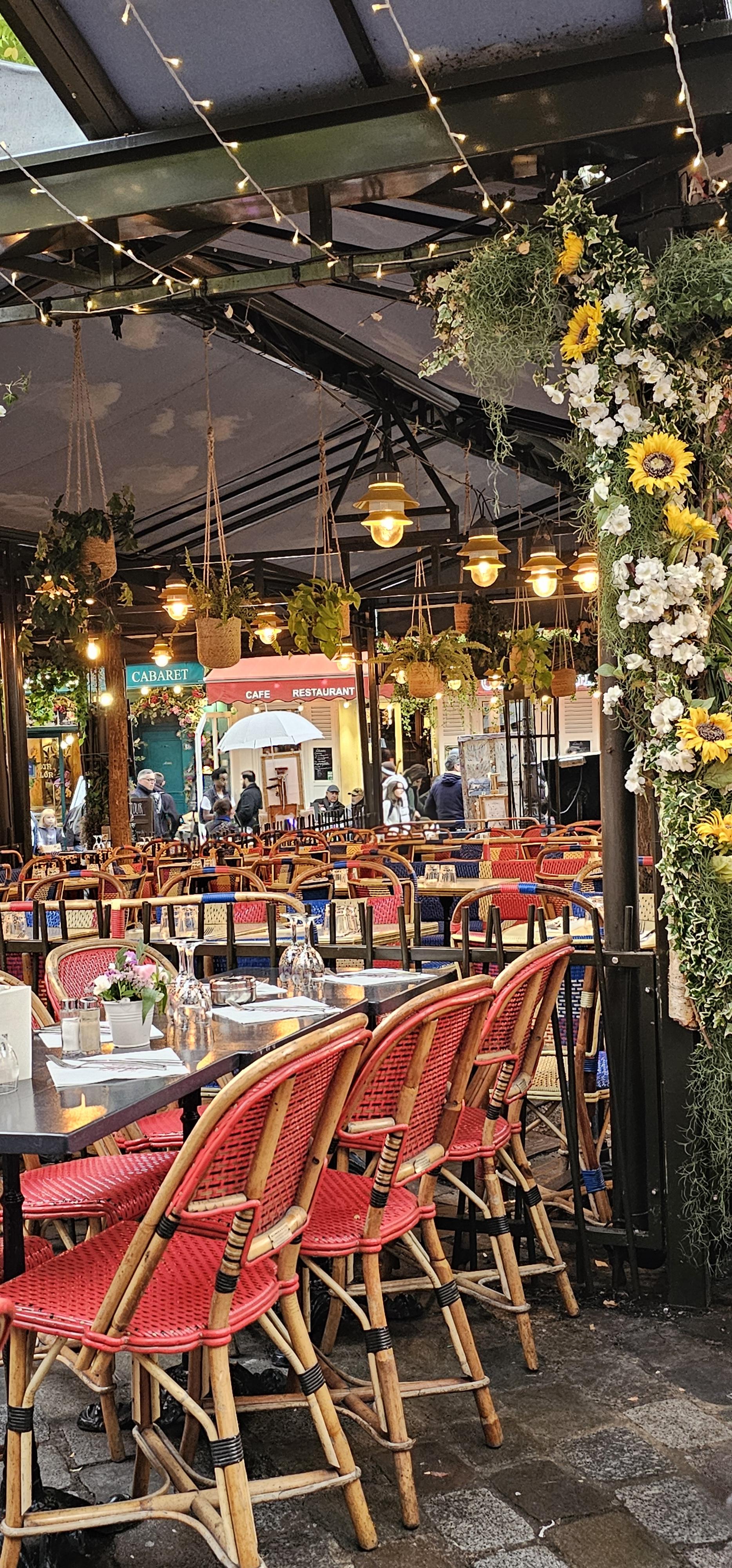 モンマルトルのシャンパン・グルマン | パリ・パス®