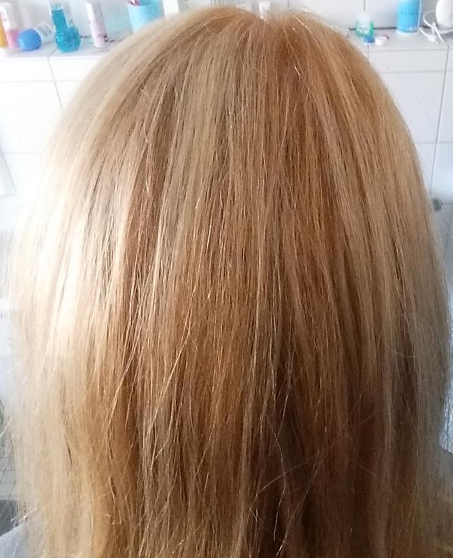 Garnier Olia Farbton 8.0 auf vorher dunkelblonden + gesträhnten Haaren