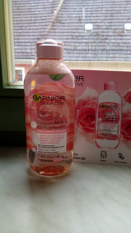 Das Garnier mizellenwasser mit Rosenwasser
