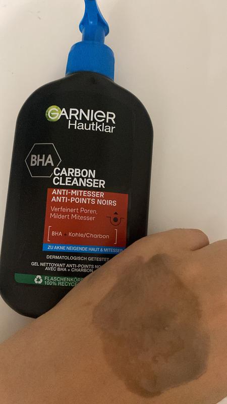Cleanser auf Haut