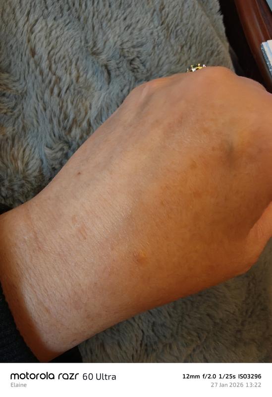 Smoothes nicely over skin