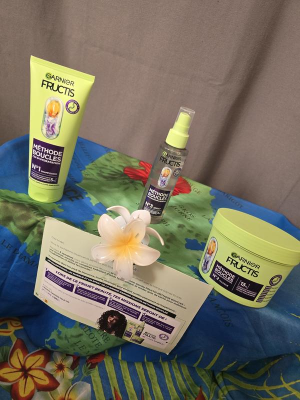 Un spray qui ravive mes boucles