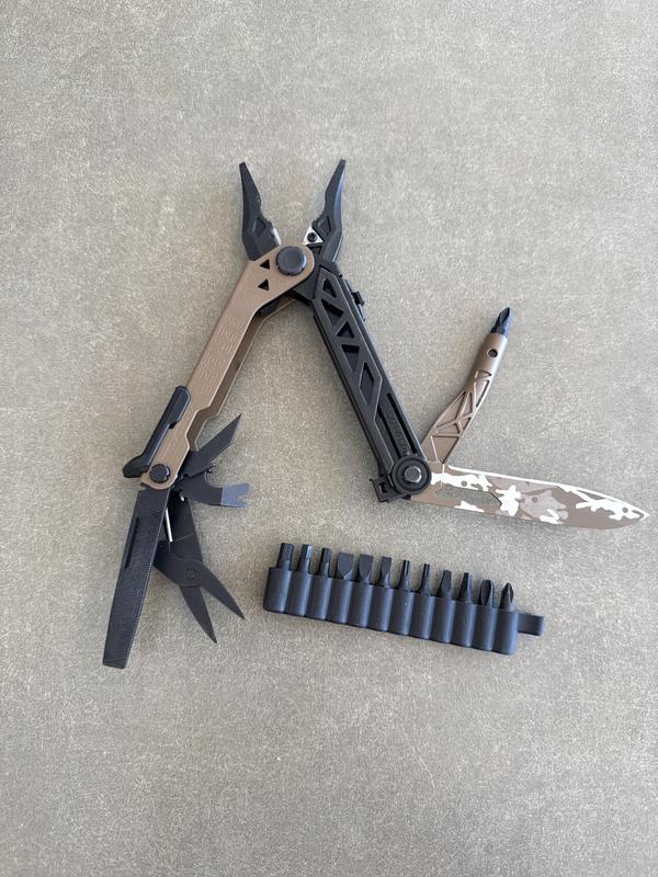 Center-Drive - Bit Set, Coyote Brown Berry-Compliant Sheath