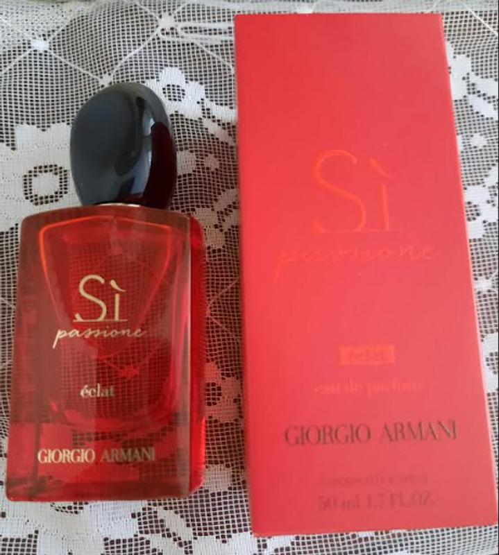 Giorgio Armani Si Passione Eclat 100ml Eau de Parfum Spray UK Airports World Duty Free