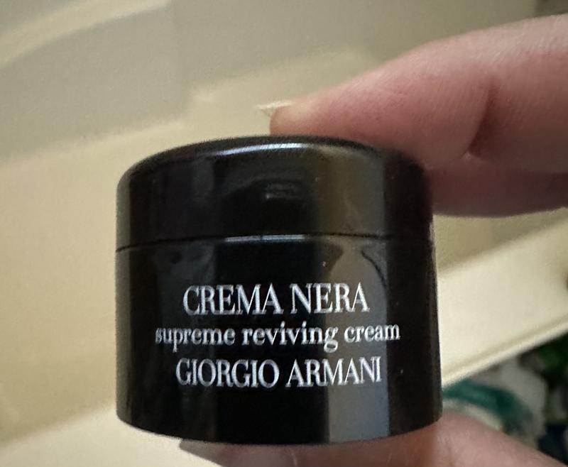 Giorgio Armani Crema Nera Supreme Reviving Cream MYER