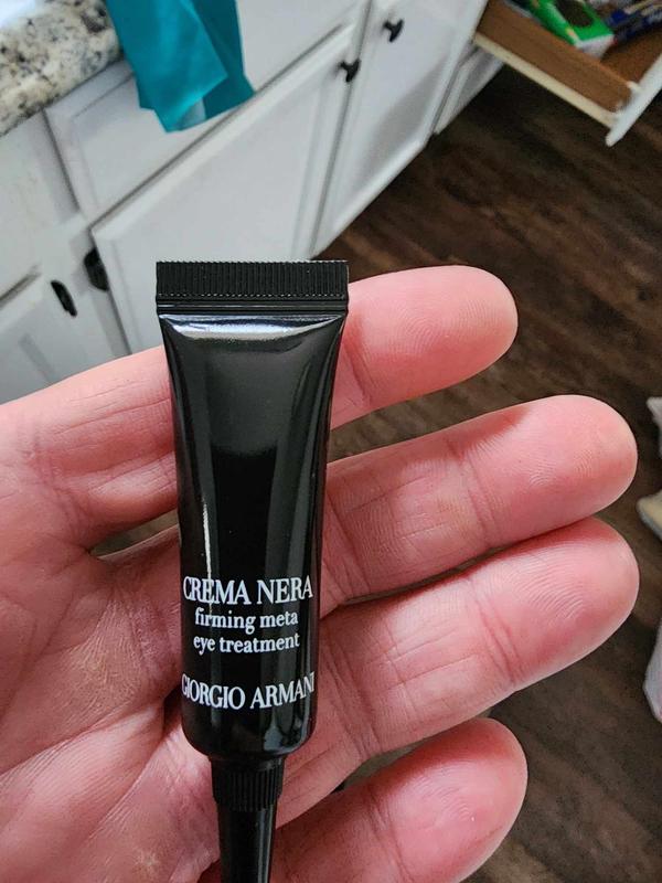 Giorgio Armani Crema Nera Firming Meta Eye Treatment MYER