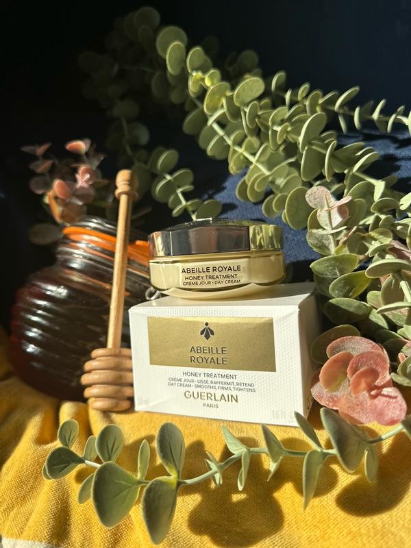 Abeille Royale ⋅ Honey Treatment Day Cream ⋅ GUERLAIN