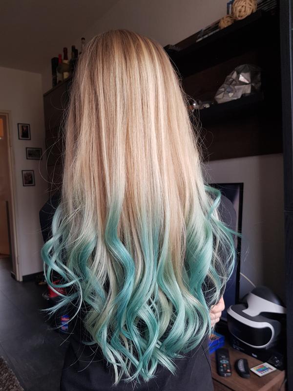 Spitzen braune haare bunte Haarspitzen blond
