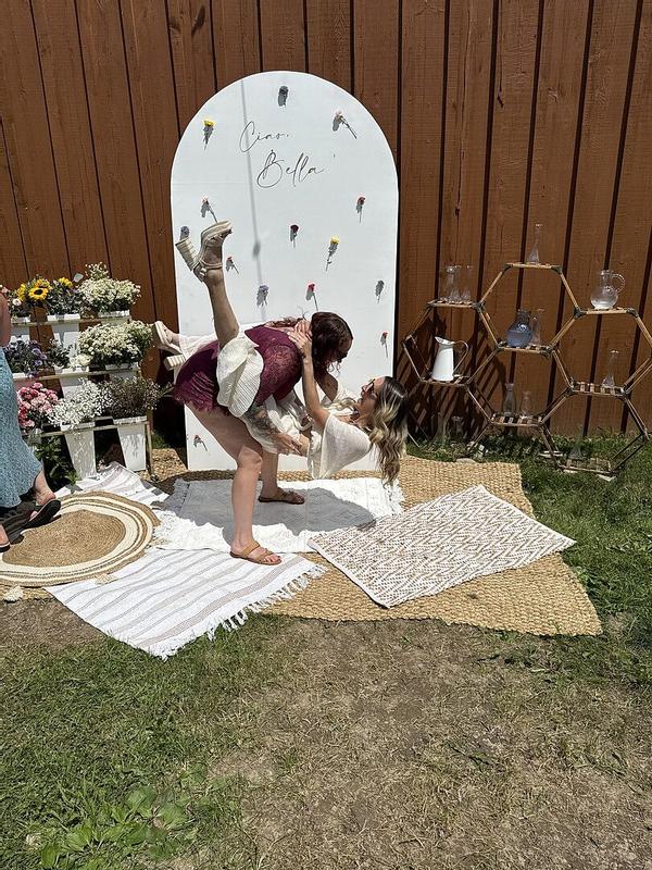 Review Thumbnail Image 1 352810242