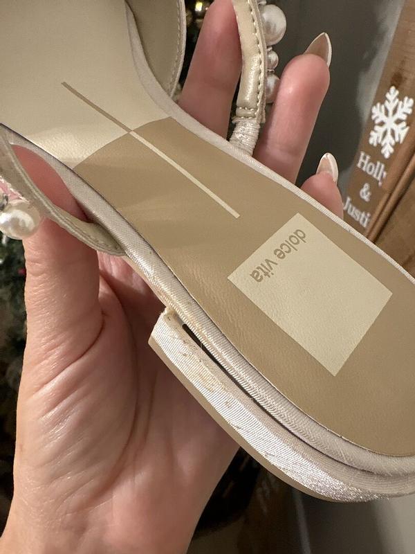 Review Thumbnail Image 1 373077449