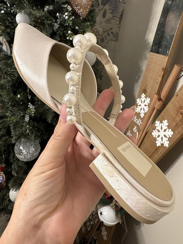 Review Thumbnail Image 0 373077449