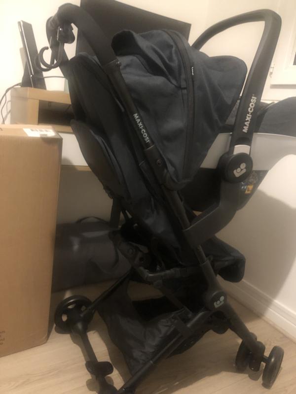 John Pye Auctions - MAXI-COSI LARA 2 ULTRA-COMPACT STROLLER IN GRAPHITE:  LOCATION - F1