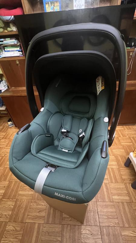 Maxi-Cosi CabrioFix i-Size Car Seat - Essential Black – Mamas & Papas IE